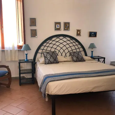 Stanza Indipendente Super Arredata E Luminosissima Rio dellʼElba